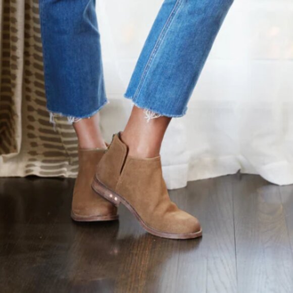 new  BEEK Suede Falcon Booties  Chestnut for women - Picture 7 of 8